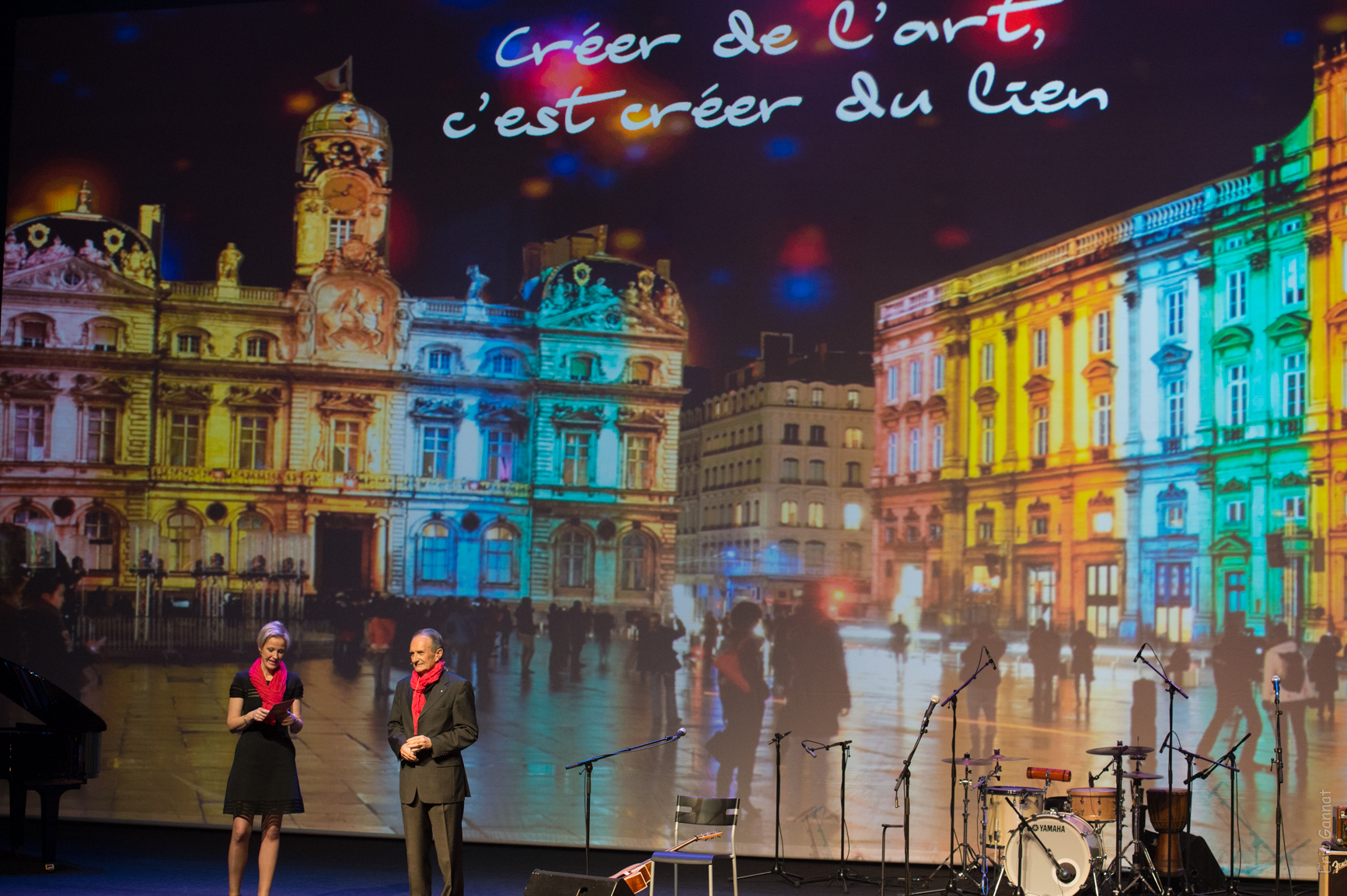 MusicHall'Ino Lyon 2016 a donné la paroles aux allumeurs d'étoiles